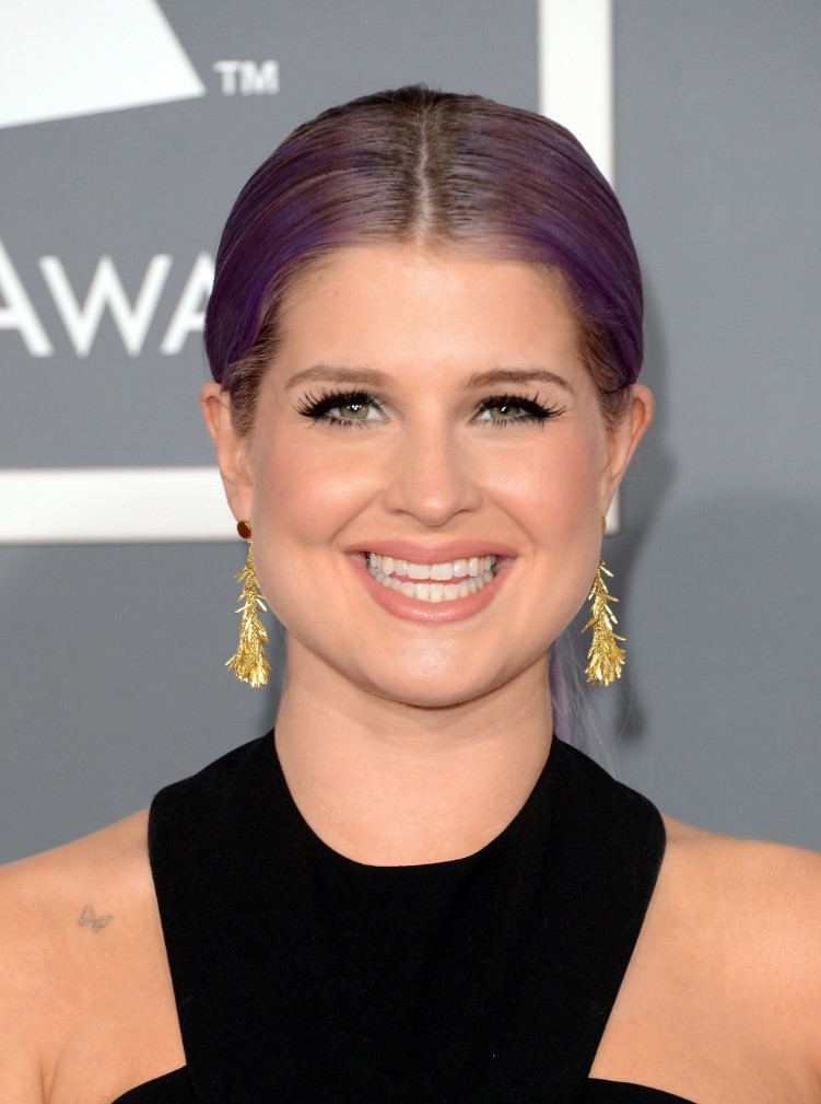 Kelly Osbourne viso triangolo